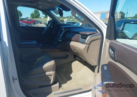 2017 Chevrolet Tahoe Premier из США, поврежденный, VIN 1GNSKCKC2HR298190